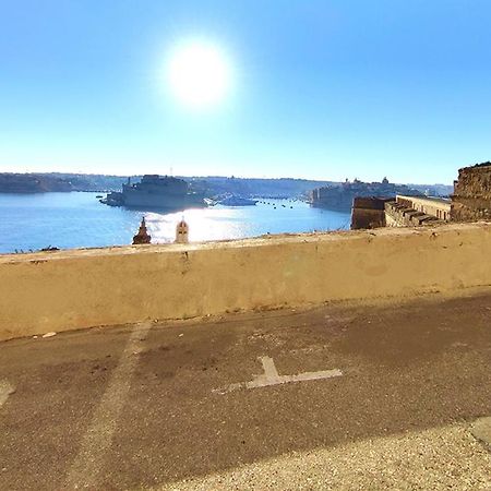 Oasis 22 Savynomad Harbour Residences Wow Views Valletta Dış mekan fotoğraf